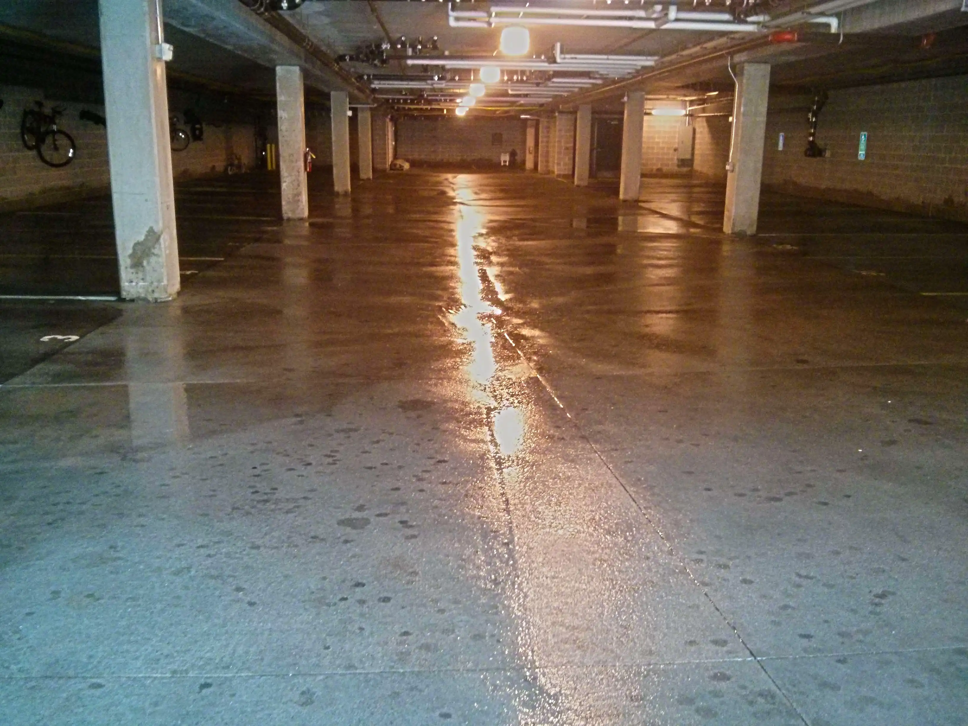 parking-garage-pressure-wash-scrub-and-cleaning-services-in-minneapolis-mn