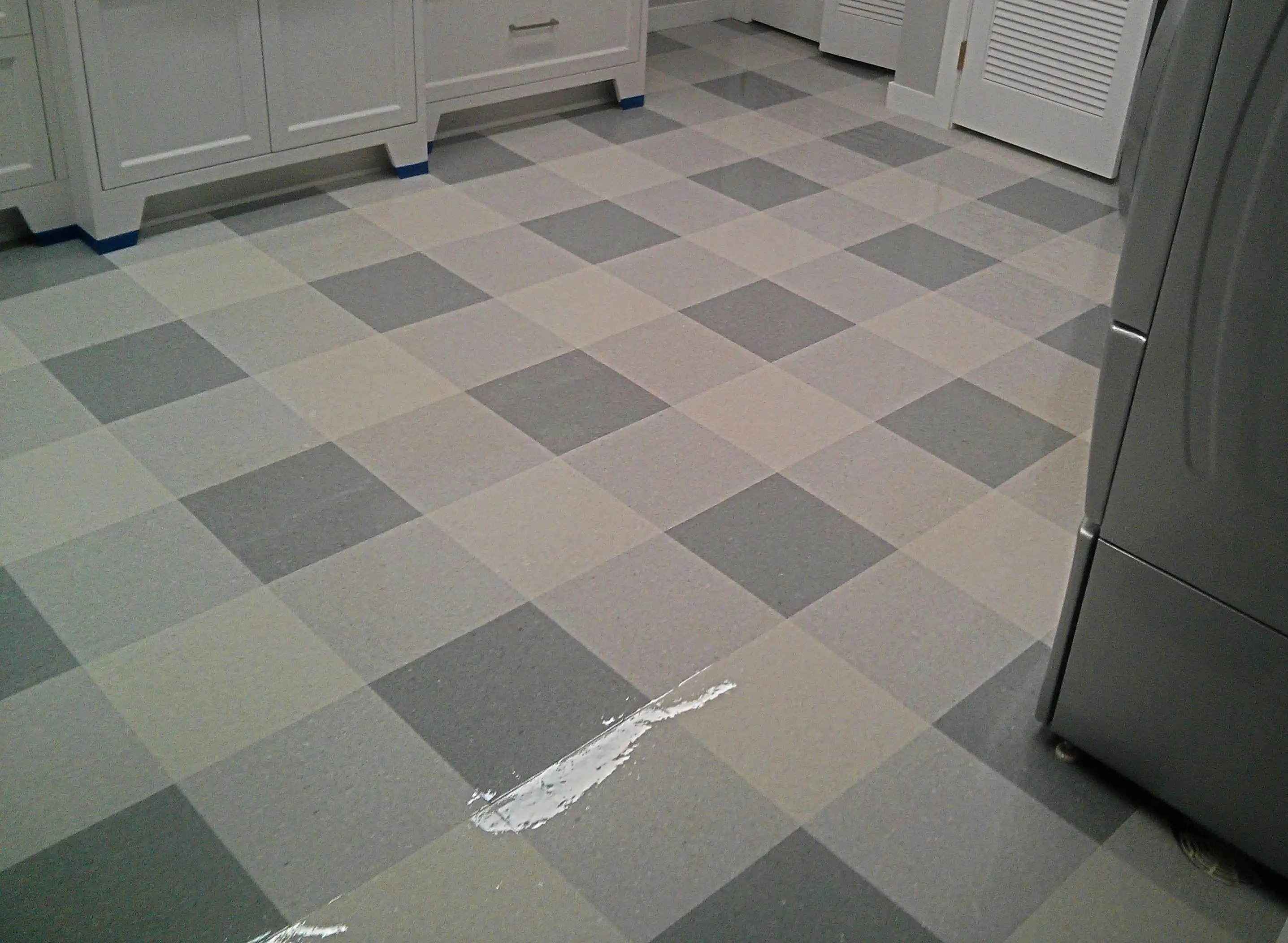 very-small-but-cute-vct-floor-job-in-edina-mn
