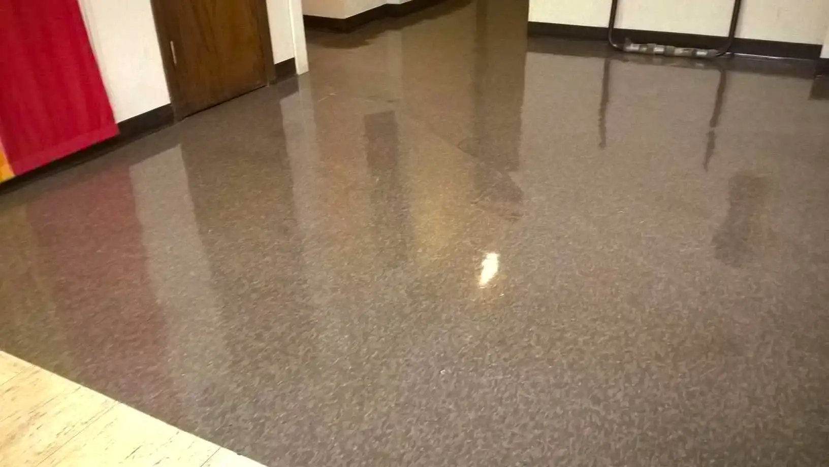small-area-vct-floor-scrub-and-re-coat-service-in-minneapolis