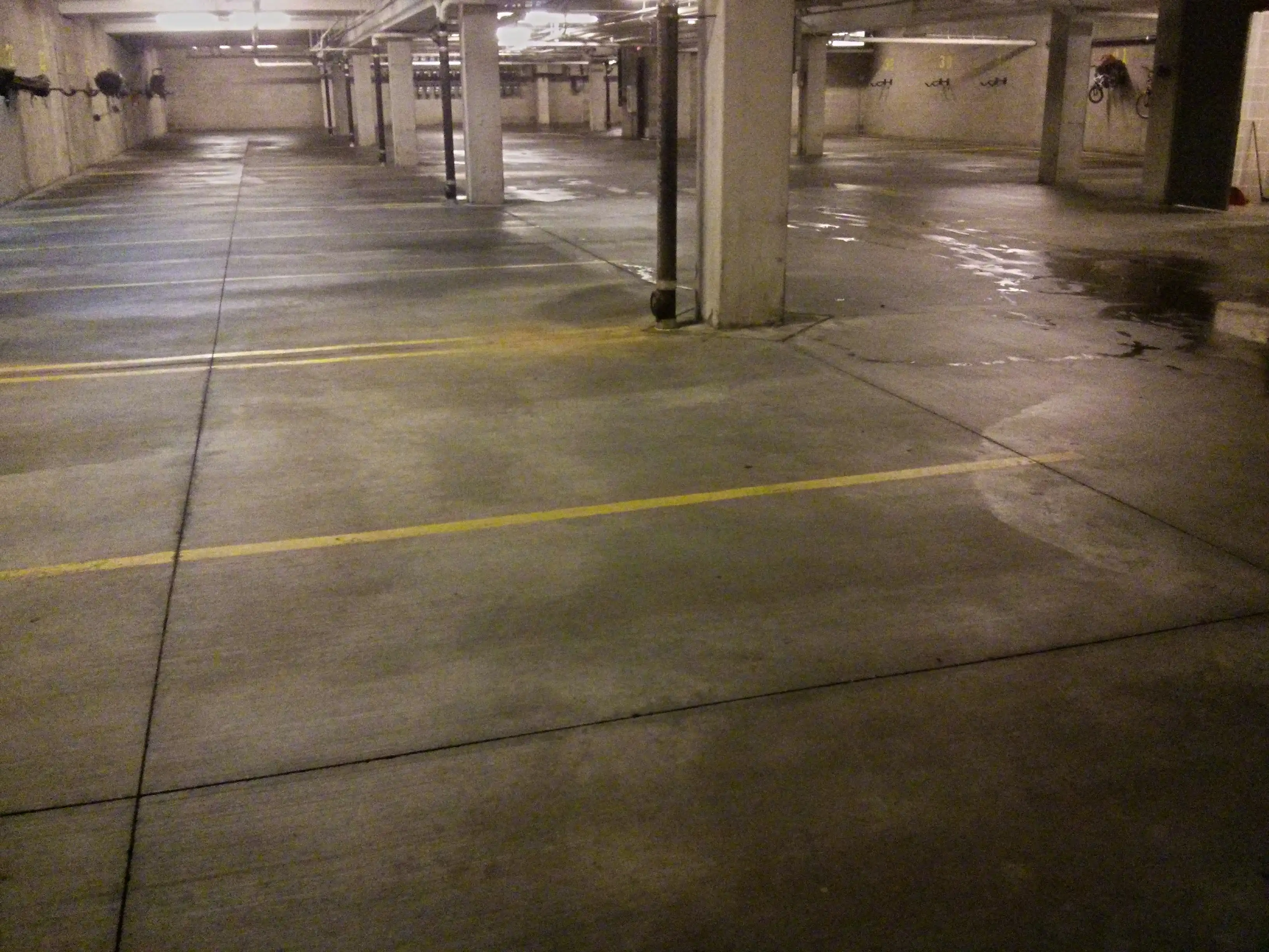 twin-cities-apartment-parking-garage