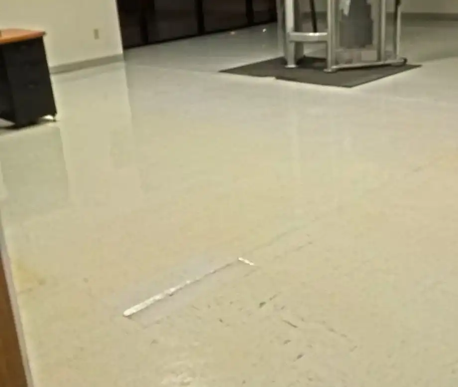 another-old-neglected-vct-floor-deep-scrub-and-clear-coating-job-in-st-paul