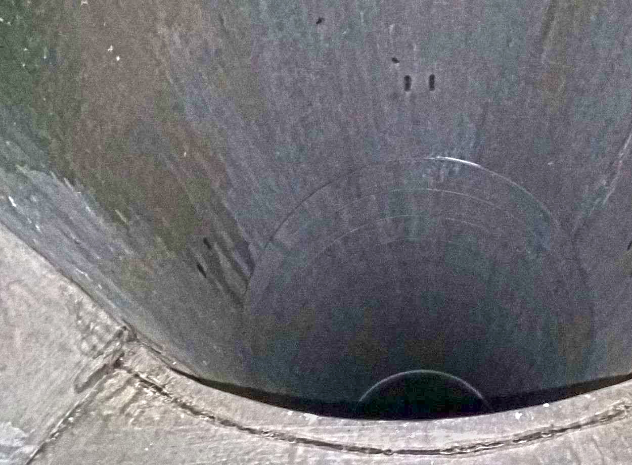 Trash Chute Cleaning and Enzyme Treatment in Minneapolis image 2